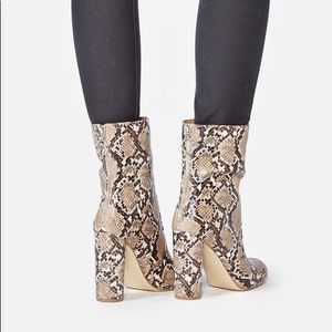 Just Fab Estrella Booties Natural Snake